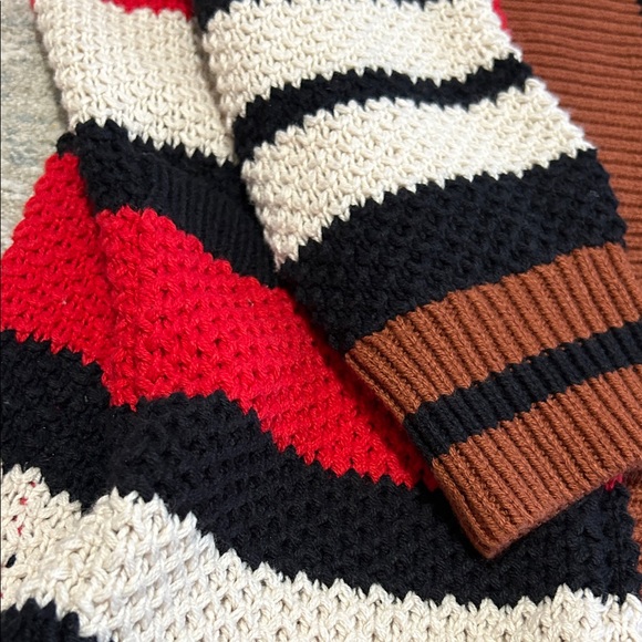 Express Cardigan - Picture 6 of 8